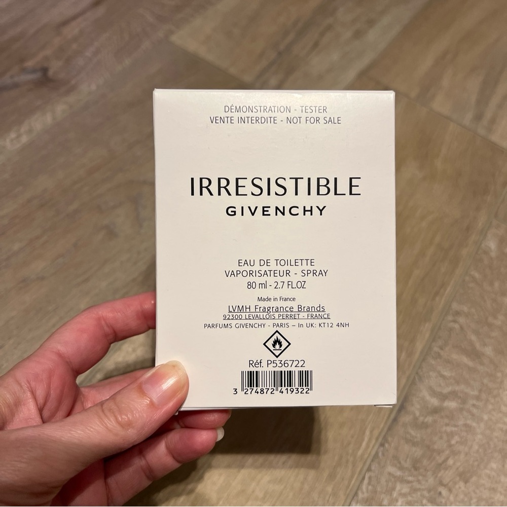 Givenchy Irresistible  2.7 oz - 80 ml Eau De Toilette Spray Tester - New